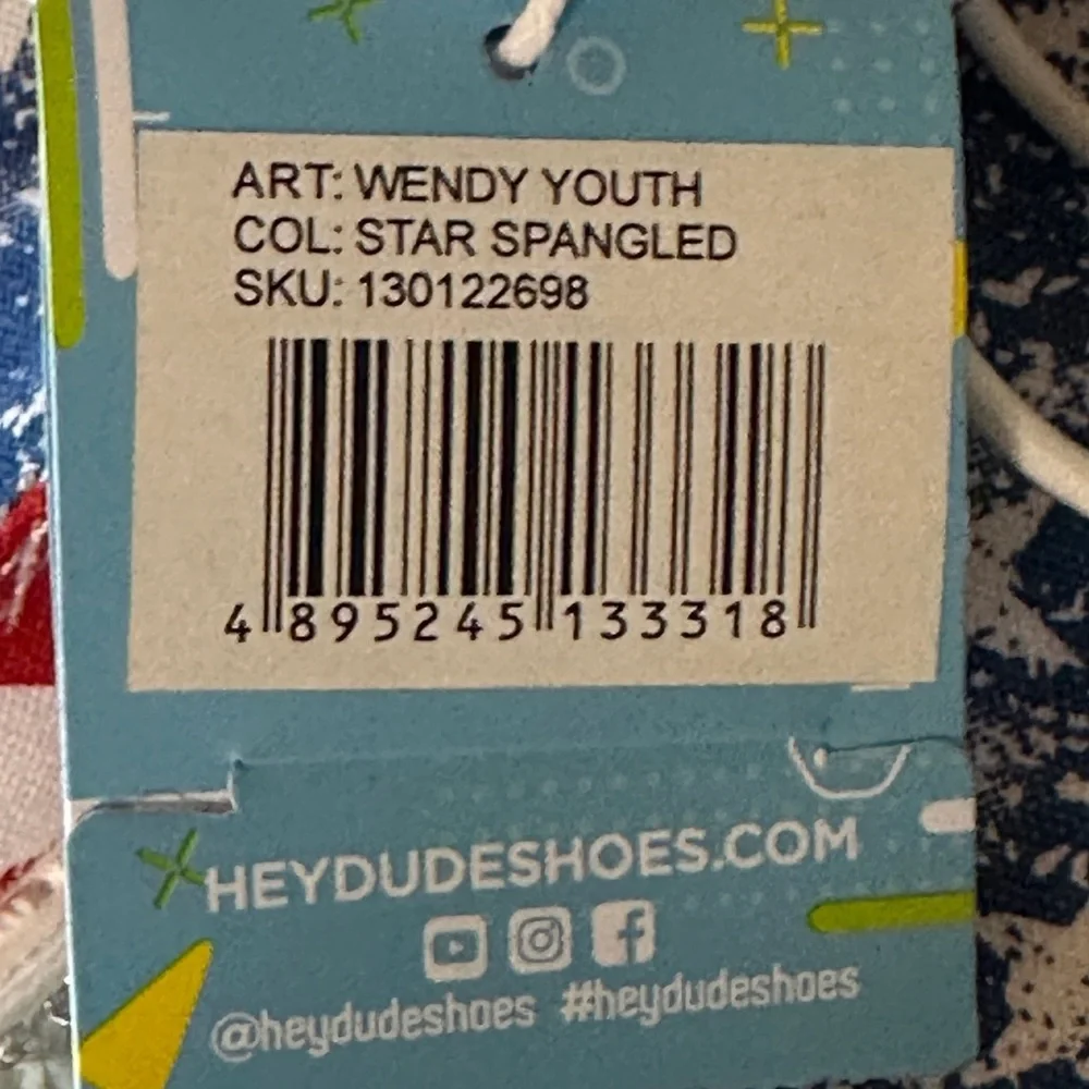 NWT Kids Hey Dudes Shoes. Retail $60.00